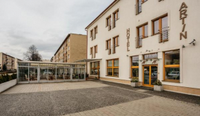  Hotel Artin  Бардейов